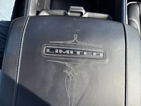 Used 2023 RAM 1500 Limited w/ Body Color Bumper Group AWD/4WD image 34