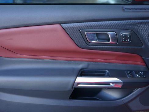 Used 2024 Ford Mustang GT Premium RWD image 9