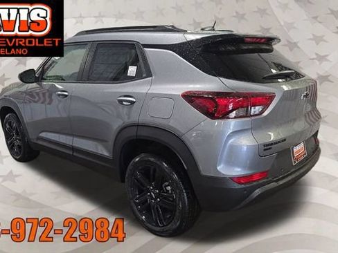 New 2026 Chevrolet TrailBlazer LT w/ Convenience Package AWD/4WD image 2