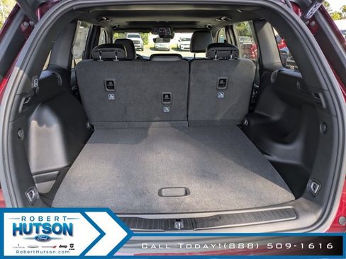 New 2026 Jeep Grand Cherokee Altitude RWD image 10