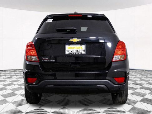 Used 2020 Chevrolet Trax LS w/ Tint and Cruise Package image 14