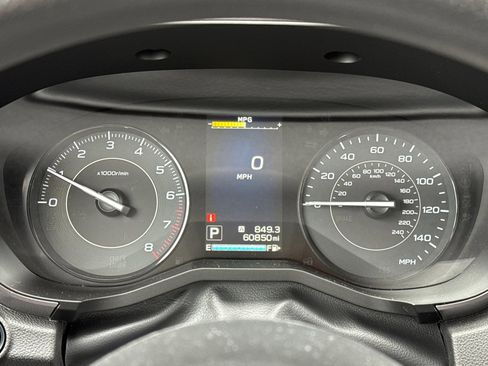 Used 2018 Subaru Impreza 2.0i Premium w/ Eyesight & BSD & Rcta AWD/4WD image 22
