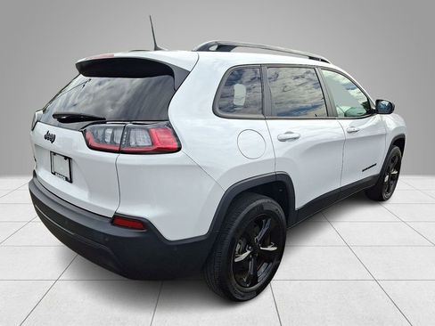 Used 2023 Jeep Cherokee Altitude Lux AWD/4WD image 5