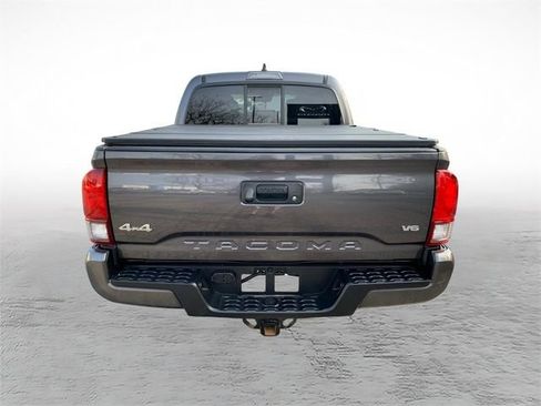 Used 2023 Toyota Tacoma SR image 4