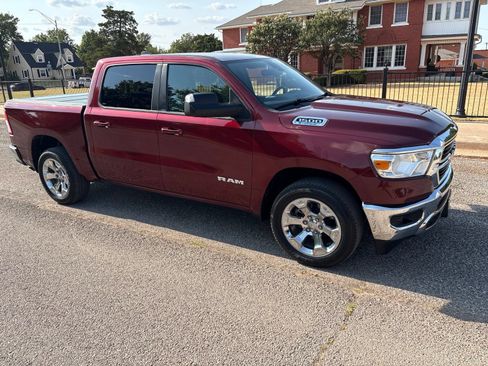 Used 2021 RAM 1500 Big Horn AWD/4WD image 2