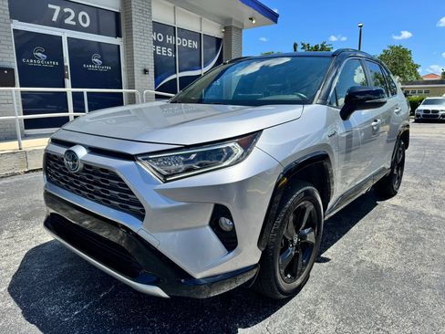 Used 2019 Toyota RAV4 XSE w/ XSE Weather Package AWD/4WD image 1