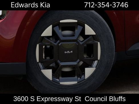 New 2026 Kia Carnival EX FWD image 11