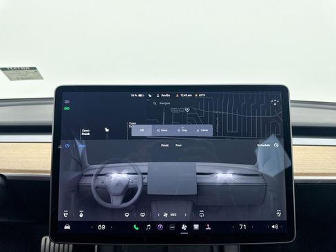Used 2021 Tesla Model 3 Performance image 22