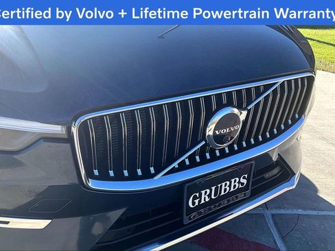 Used 2023 Volvo XC60 B5 Plus w/ Climate Package image 37