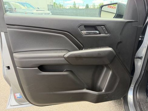 Used 2023 Chevrolet Colorado LT w/ LT Convenience Package AWD/4WD image 20