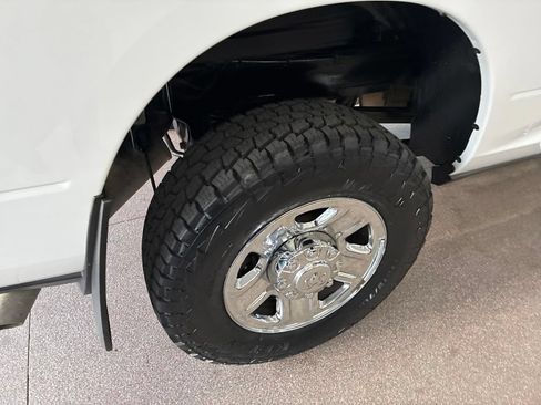 Certified 2022 RAM 2500 Tradesman AWD/4WD image 32