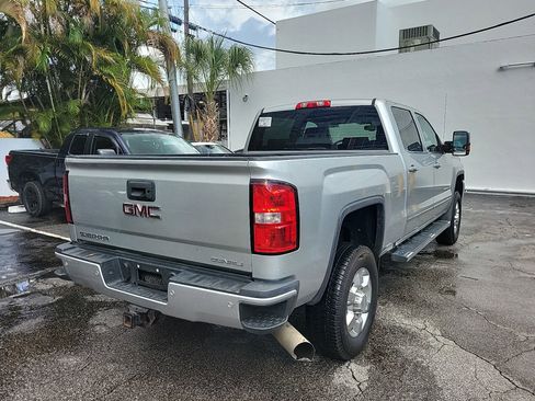 Used 2018 GMC Sierra 2500 Denali w/ Duramax Plus Package image 14