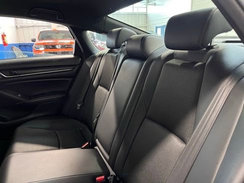 Used 2022 Honda Accord Sport image 18