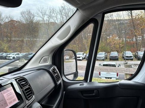 New 2026 RAM ProMaster 3500 w/ Convenience Group image 16