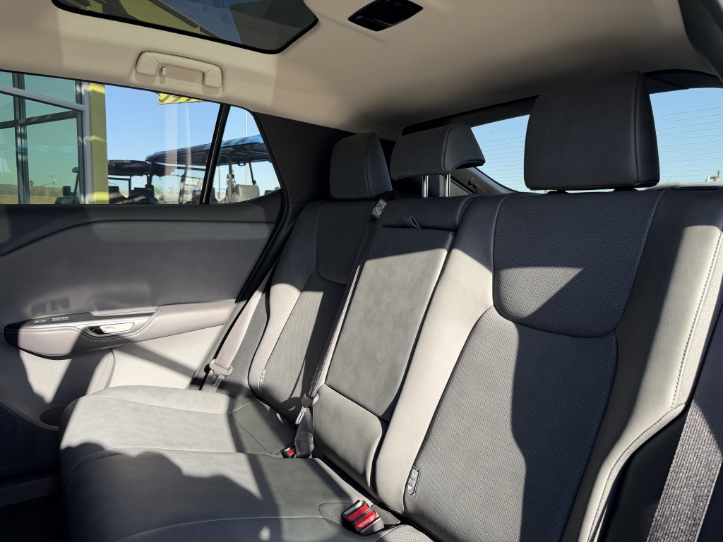 Used 2023 Lexus RZ 450e Premium w/ Technology Package AWD/4WD image 31