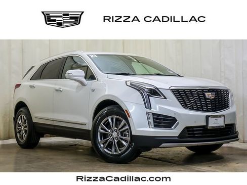 Used 2021 Cadillac XT5 Premium Luxury w/ LPO, Floor Liner Package FWD image 1
