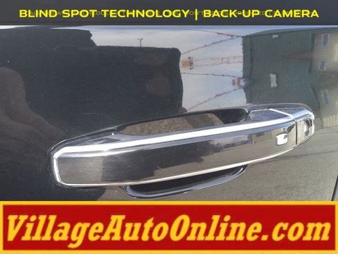 Used 2020 GMC Yukon Denali AWD/4WD image 11