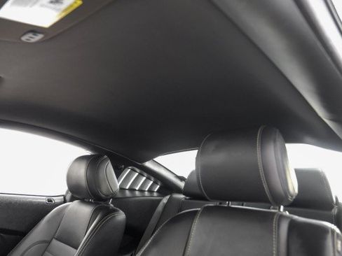 Used 2013 Ford Mustang GT Premium w/ GT Coupe Accessory Pkg 5 RWD image 25