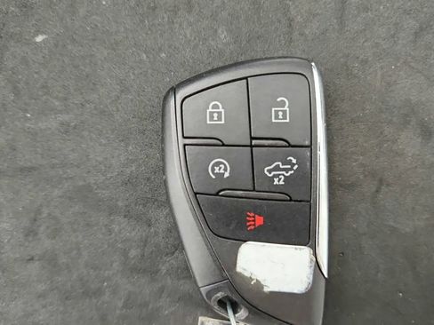 Used 2022 Chevrolet Silverado 1500 LT image 38