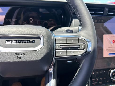 New 2026 GMC Terrain Denali AWD/4WD image 23