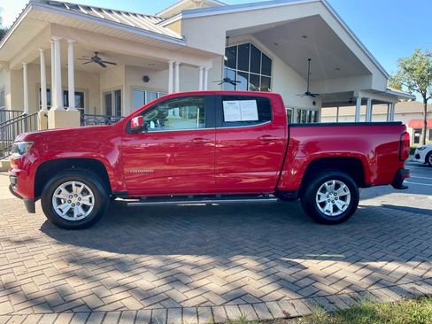 Used 2019 Chevrolet Colorado LT image 2