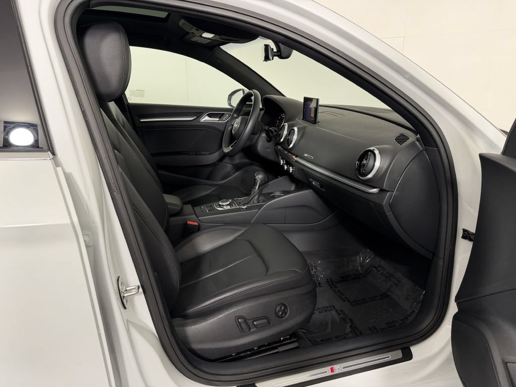 Used 2019 Audi A3 2.0T Premium Plus w/ Premium Plus Package FWD image 21