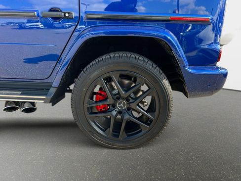 Certified 2025 Mercedes-Benz G 63 AMG 4MATIC image 11