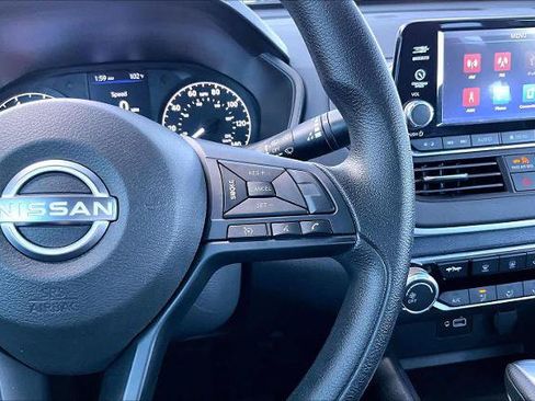 Certified 2024 Nissan Altima 2.5 S FWD image 25