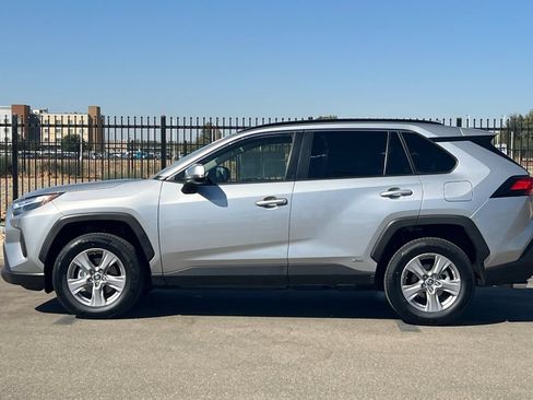 Certified 2025 Toyota RAV4 XLE AWD/4WD image 9