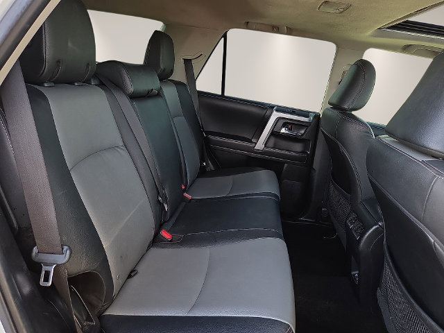Used 2022 Toyota 4Runner SR5 Premium w/ Moonroof Package AWD/4WD image 14