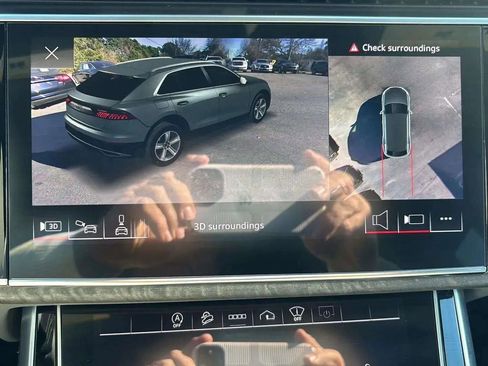 Used 2021 Audi Q8 Prestige image 58