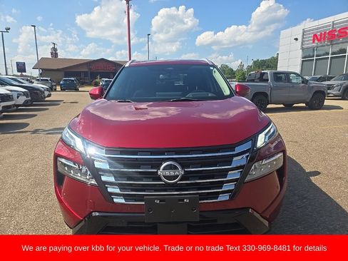 Used 2024 Nissan Rogue Platinum AWD/4WD image 2