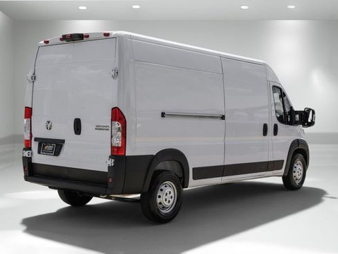 Used 2023 RAM ProMaster 2500 FWD image 6