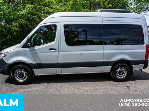 Used 2024 Mercedes-Benz Sprinter 2500 image 7