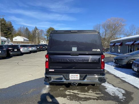 Used 2022 Chevrolet Silverado 1500 LT w/ Safety Package image 4