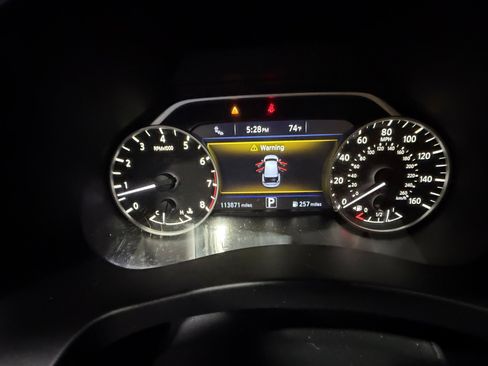Used 2018 Nissan Murano SL w/ Midnight Edition Package FWD image 10