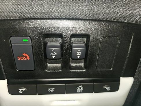 New 2026 Nissan Rogue Platinum AWD/4WD image 18