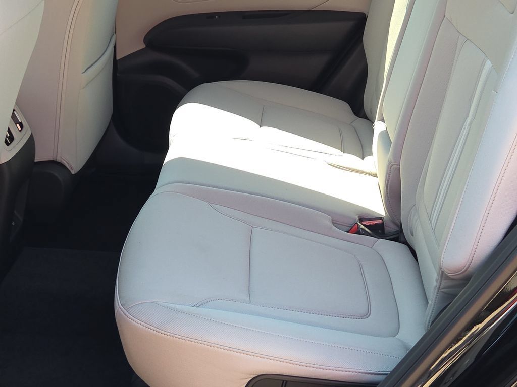 Used 2026 Hyundai Tucson SEL Plus FWD image 14