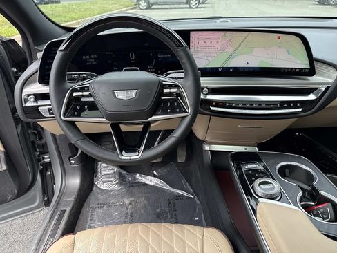 Certified 2024 Cadillac Lyriq Sport w/ Nappa Leather Package AWD/4WD image 8
