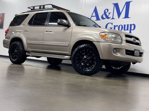 Used 2007 Toyota Sequoia Limited image 3