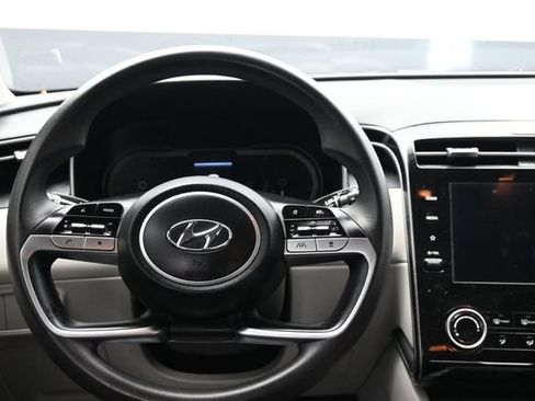 Used 2022 Hyundai Tucson SEL FWD image 21