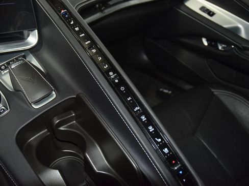 Used 2023 Chevrolet Corvette Stingray Preferred Cpe w/ Battery Protection Package RWD image 27