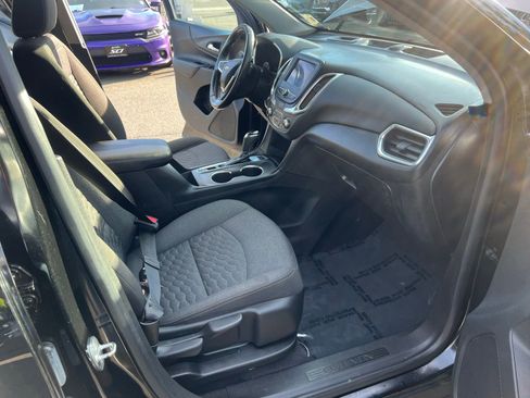 Used 2020 Chevrolet Equinox LT image 24