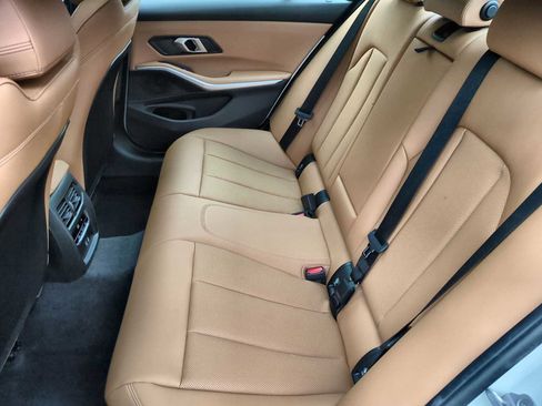 New 2025 BMW 330i xDrive Sedan w/ Premium Package image 20