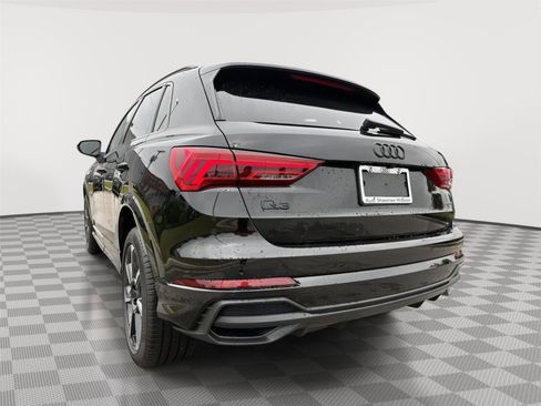 Certified 2025 Audi Q3 2.0T Premium Plus w/ Premium Plus Package AWD/4WD image 3
