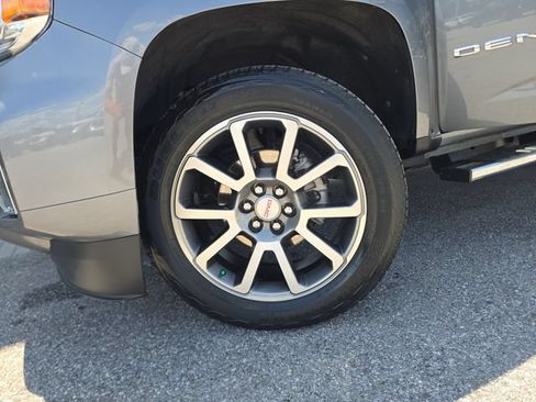 Certified 2022 GMC Canyon Denali RWD image 29