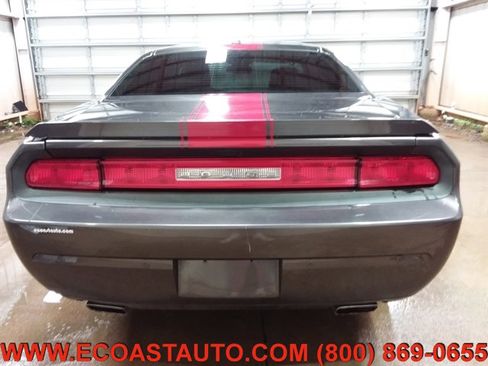 Used 2014 Dodge Challenger Rallye Redline image 8