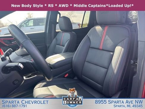 Used 2024 Chevrolet Traverse RS AWD/4WD image 14