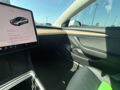 Used 2022 Tesla Model 3 RWD image 14