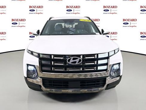 Used 2026 Hyundai Santa Cruz Limited AWD/4WD image 2